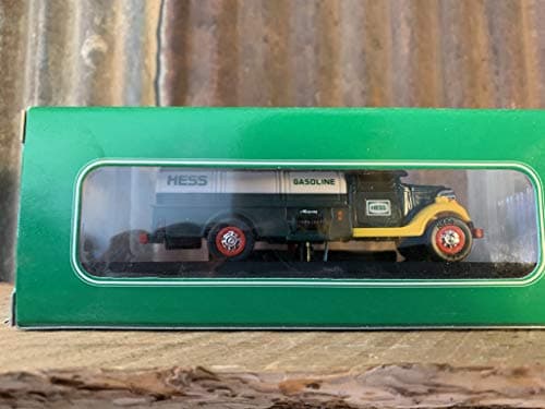 2000 Miniature Hess First Truck — view 2