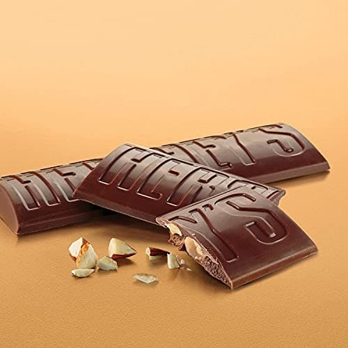 HERSHEY'S, KIT KAT and REESE'S Milk Chocolate Assortment Candy Bars, Individually Wrapped, 45 oz Bulk Value Pack (30 Piece) — view 3