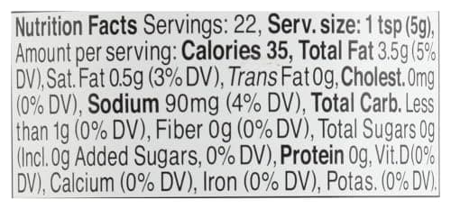 S&B Chili Oil with Crunchy Garlic Topping 3.9 Ounce (Pack of 3)