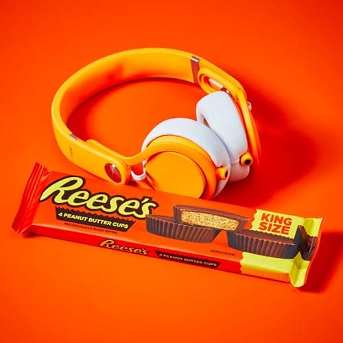 Reese's, Milk Chocolate King Size Peanut Butter Cups, Candy Pack, 2.8 Ounce — view 4
