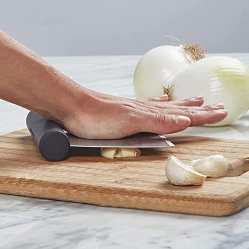 KitchenAid All Purpose Stainless Steel Dough Pastry Scraper/Chopper/Cutter with Measurement Scale, 6-Inch — view 3