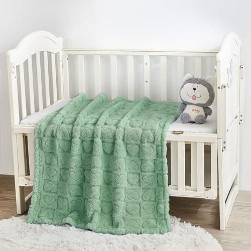 Yurhap Heart Baby Blanket, Love Plush Fleece Baby Blankets for Boys Girls — view 3