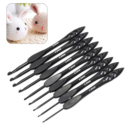 WQAPVHBG 9Pcs Crochet Hooks Set, 2.0-6.0mm Ergonomic Crochet Hook Set, Multipurpose Crochet Knitting Hooks with Hollow Design for Making Blankets, Hats, Scarves, 6.3in, Black — view 5