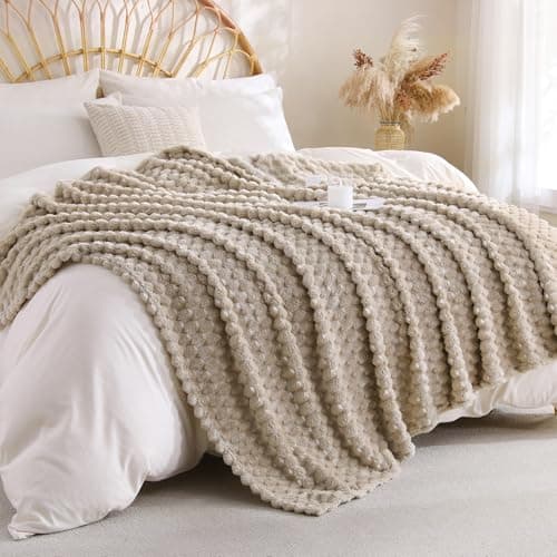 Linecooo Beige Fleece Throw Blanket 50”×60” for Couch Sofa Bed — view 2