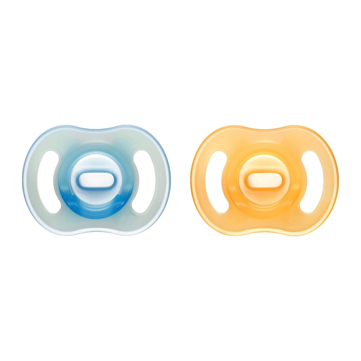 Tommee Tippee Ultra-Light StayPut Night Glow Dummy, 6-18m, 2 Pack, Glow in The Dark, Lightweight, Soft Skin Feel, Extra Air Flow