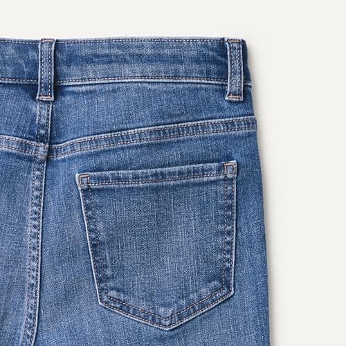 Amazon Essentials Girls' High Stretch High-Rise Flare Jean, Classic Medium Wash, 14 — view 4