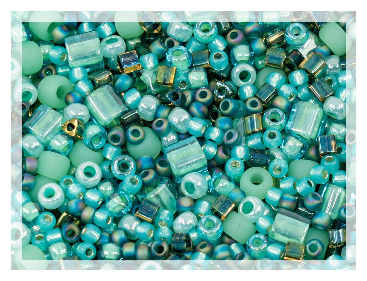 5 g TOHO Round Seed Beads Rocailles, Size 15/0, Opaque Frosted White (# 41F), Japan, Glass