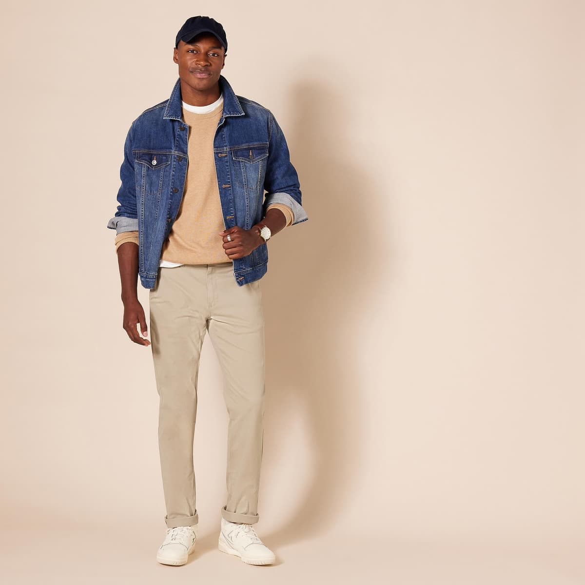 Amazon Essentials Men's Casual Stretch Chino Pant — view 3