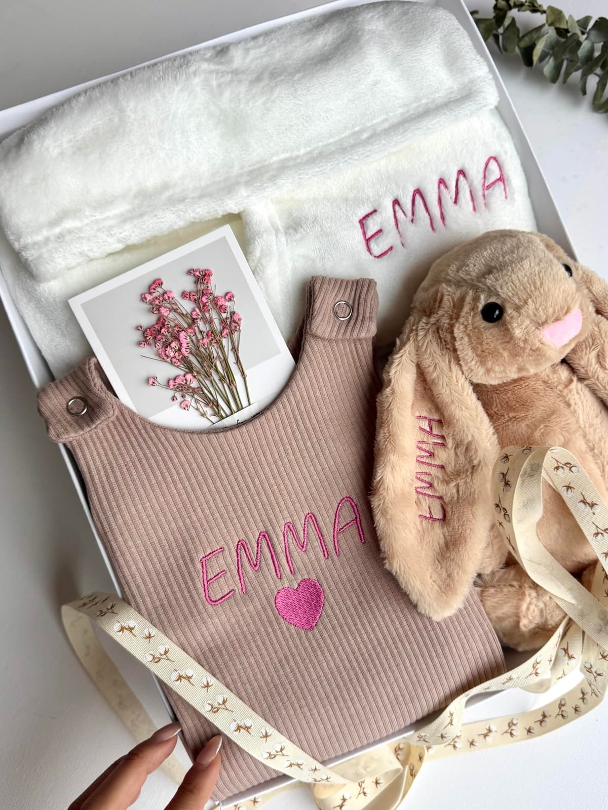 Personalised Baby Gift Set with Box or Without for Baby Boy or Baby Girl, Perfect for Baby Shower Gifts & Christenings with Gift Message Card Ready to Gift (Option 3, 3-6 Months)